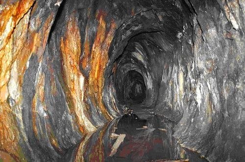 Загадочные подземные туннели